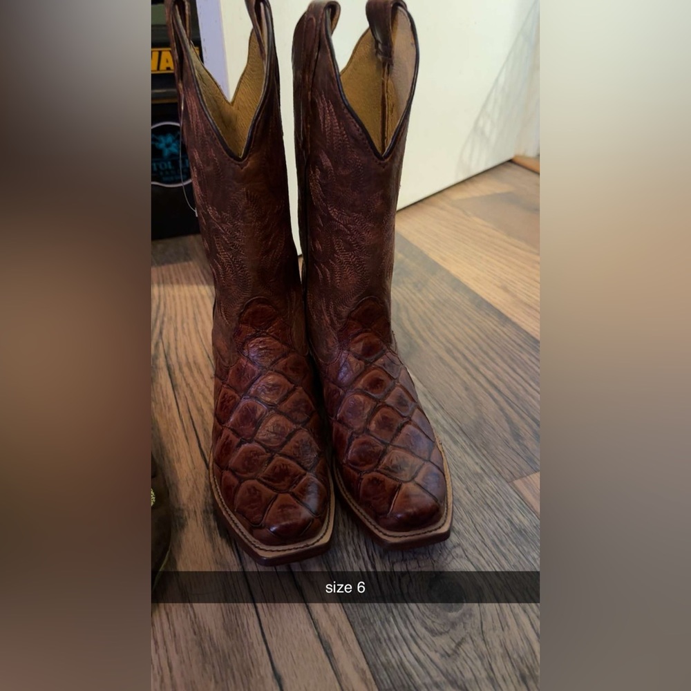 boots